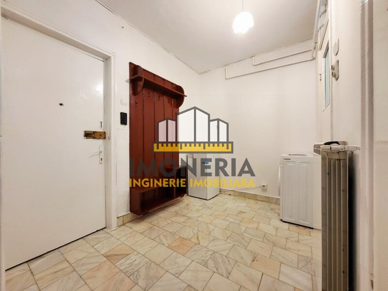 Dristor, garsoniera decomandata, centrala proprie, 0% comision
